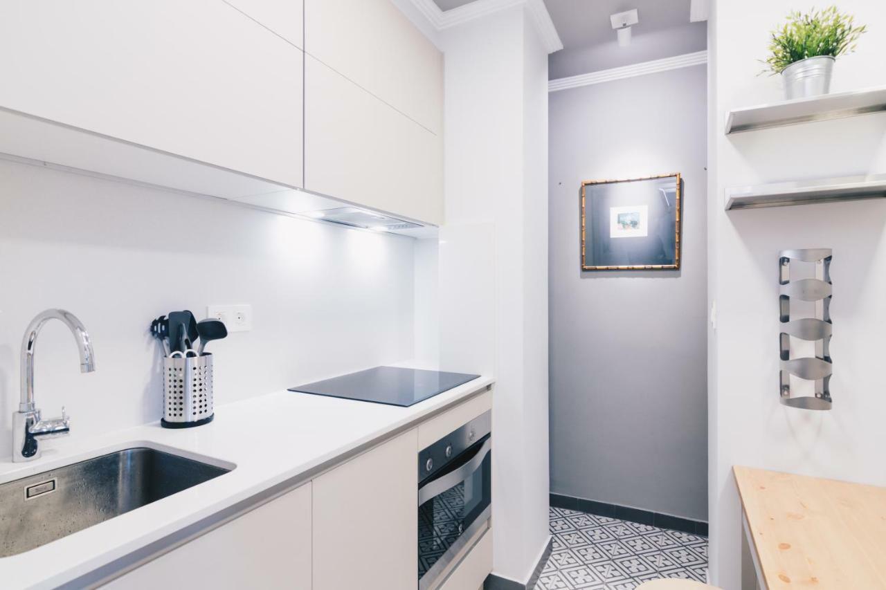 Gran Via Apartment By People Rentals Bilbao Ngoại thất bức ảnh